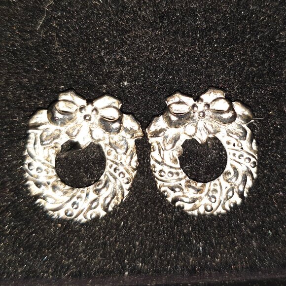 Lovely Vintage 925 Sterling Silver Wreath Solid Stud Earrings - Picture 3 of 11